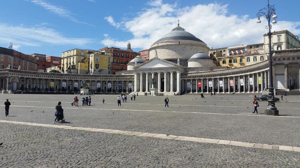 Casa Vacanze Toto&Peppino Naples Exterior photo