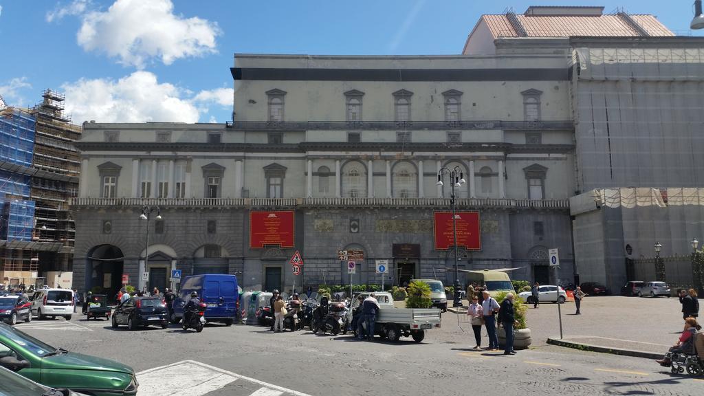 Casa Vacanze Toto&Peppino Naples Exterior photo